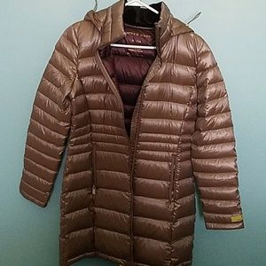 Andrew Marc Jackets & Coats - Lightweight premium down coat Andrew Marc Jackets & Coats - Lightweight premium down coat